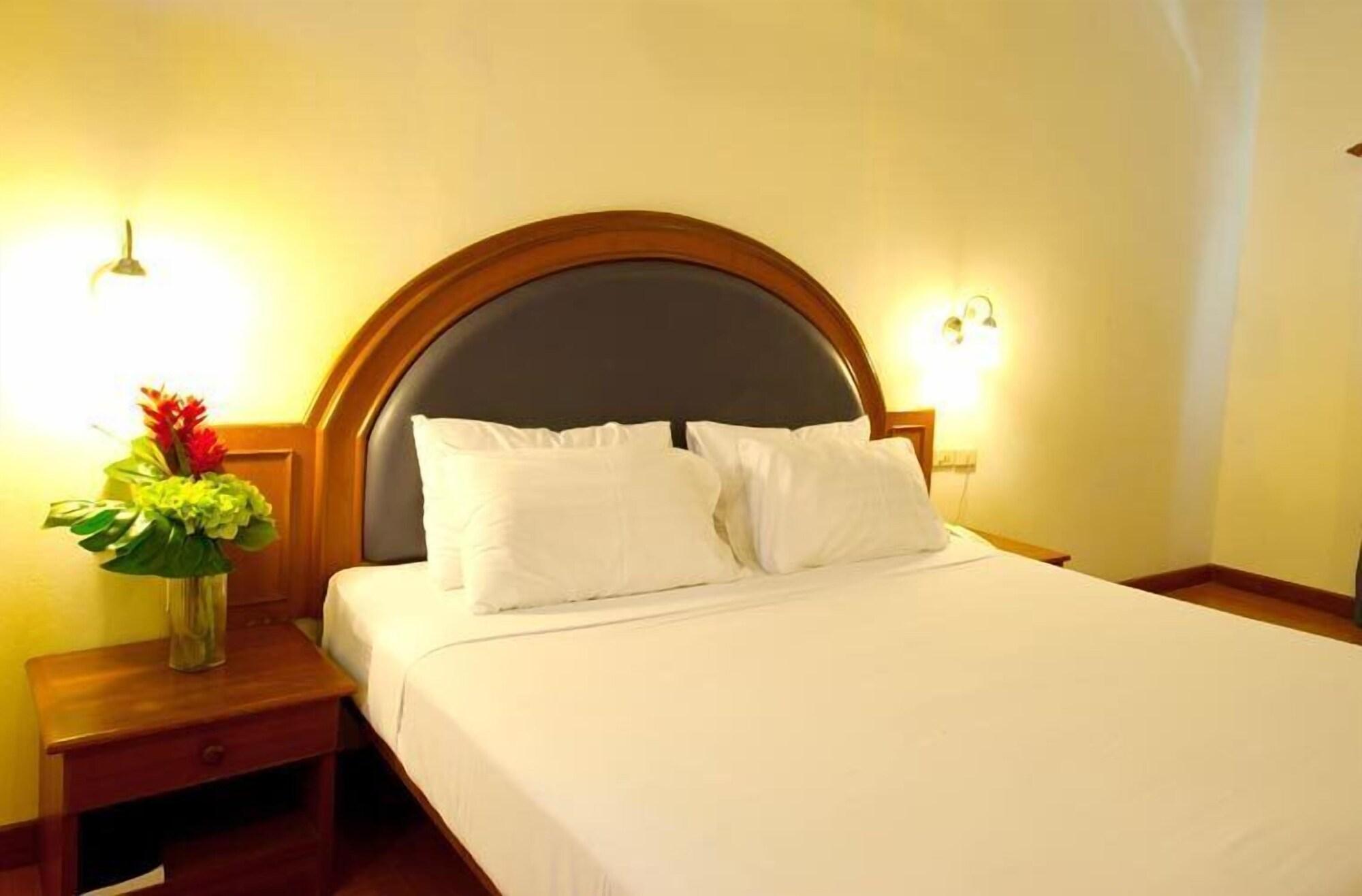 Ps Hill Resort Phuket Patong - Sha Plus Buitenkant foto
