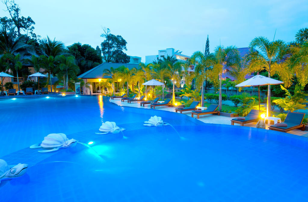 Ps Hill Resort Phuket Patong - Sha Plus Buitenkant foto